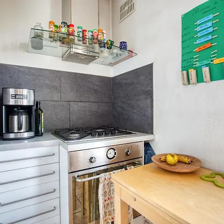 Apartment Hostnfly - Superb At The Entrance Of Paris